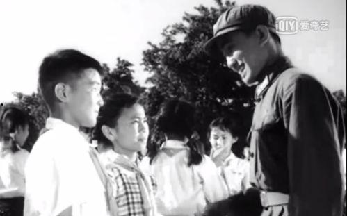 雷锋同志的故事在线视频,视频中的榜样力量